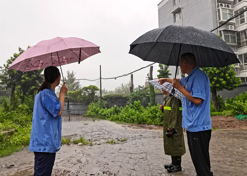 2023.07.28教瑞芬 紧急启动“雨季三防”应急预案确保安全度汛.jpg