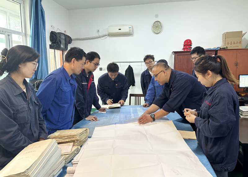2024.05.07张 昕 工艺部召开皮带机自移工艺专题会.jpg